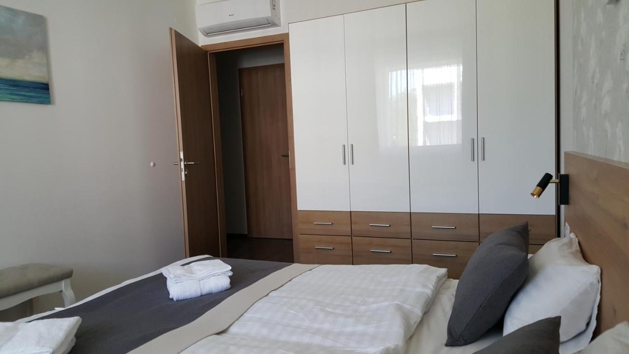 Lelle Resort B20 Балатонлеле Екстериор снимка